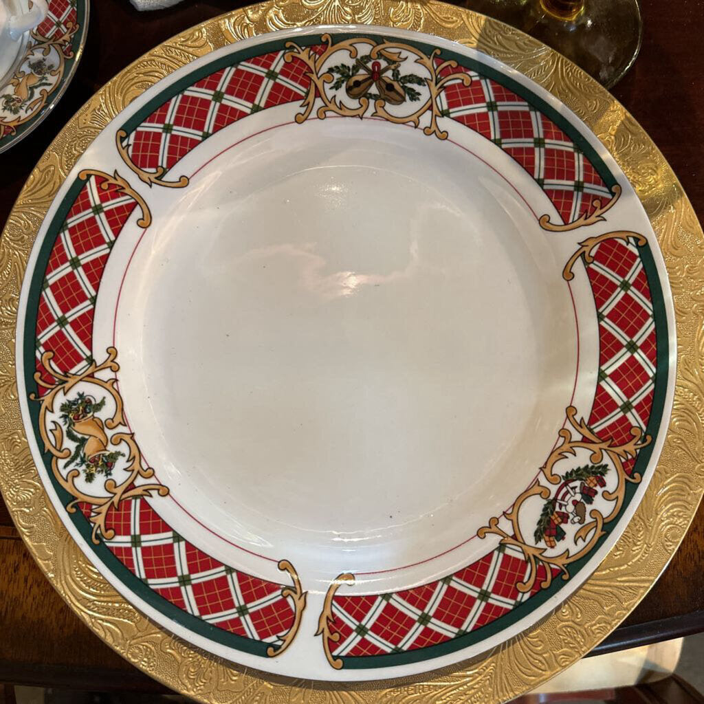 CHRISTMAS DISH SET