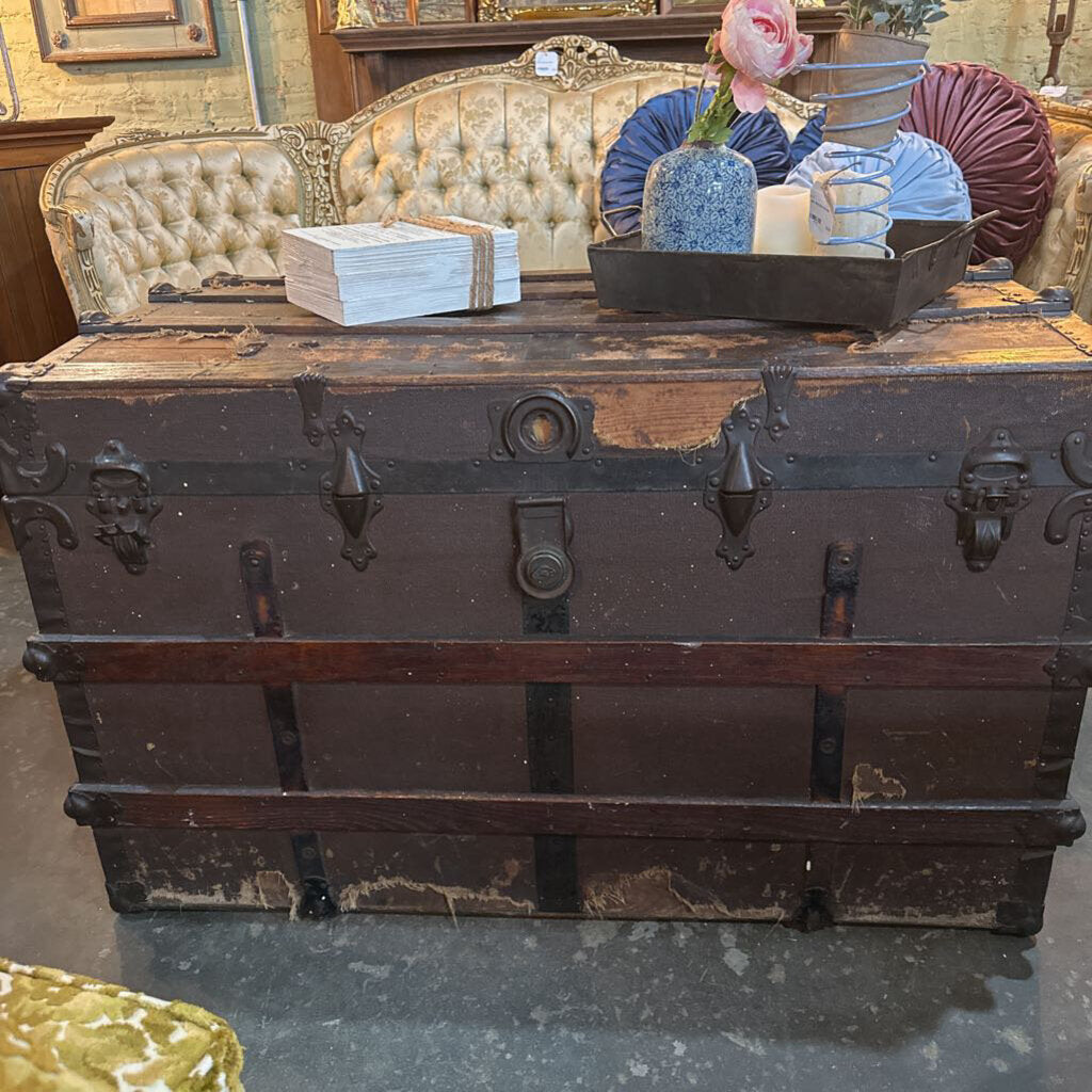 STEAMPUNK TRUNK