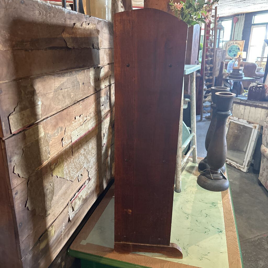 WOOD FLOOR SHELF