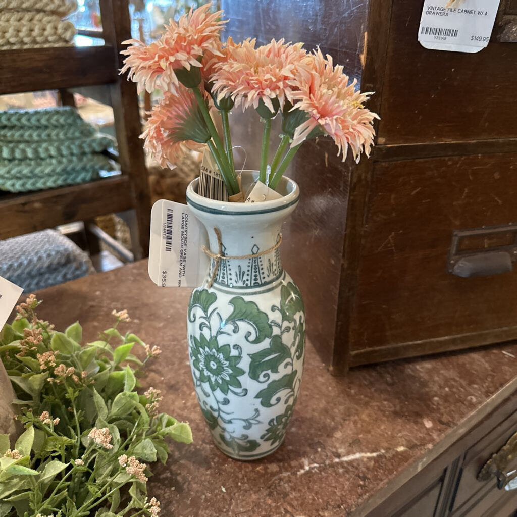 COUNTRYSIDE VASE