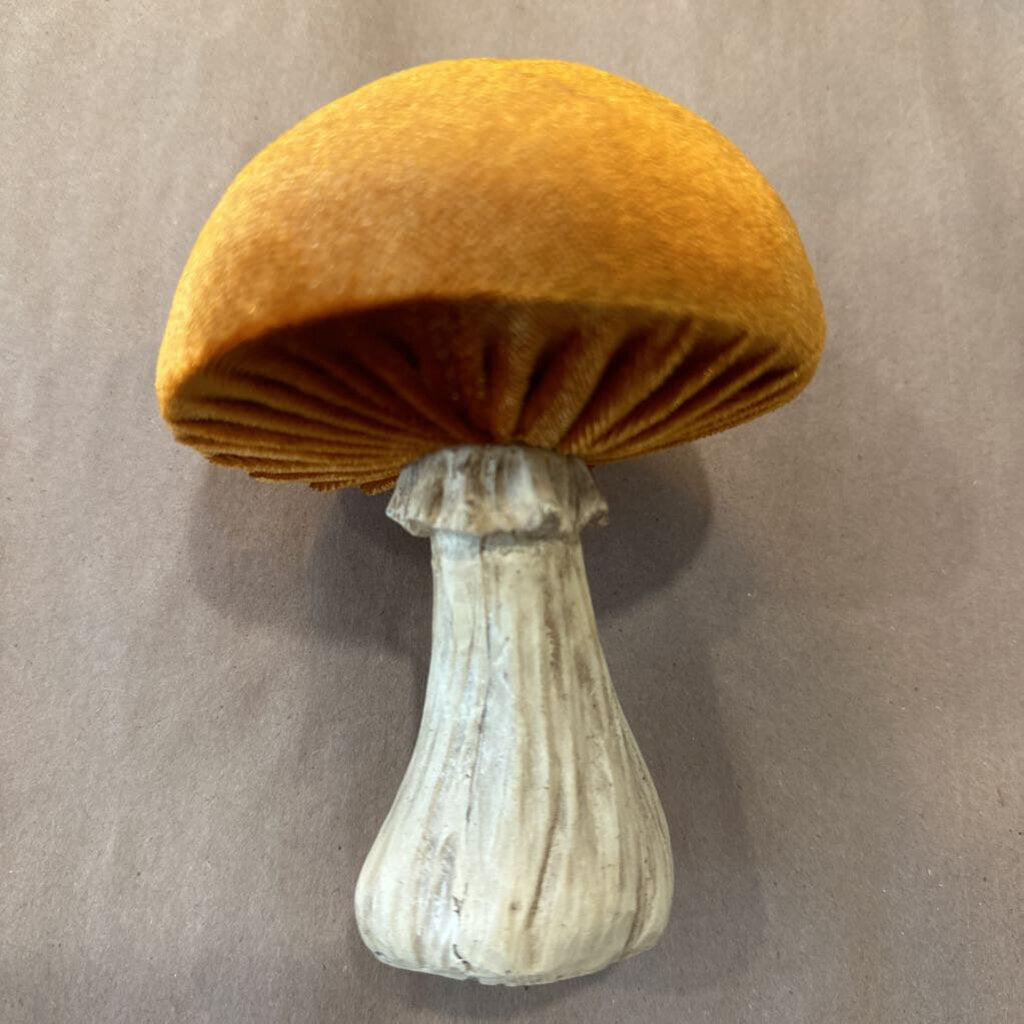 VELVET AND CERAMIC MUSHROOM