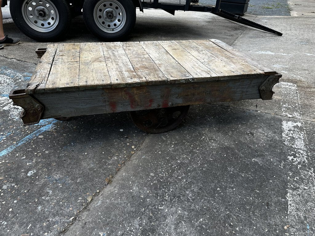 INDUSTRIAL CART/ TABLE