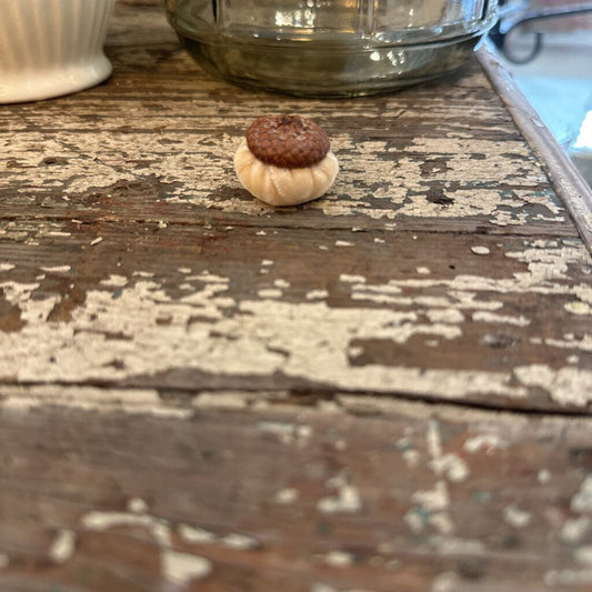 FABRIC ACORN