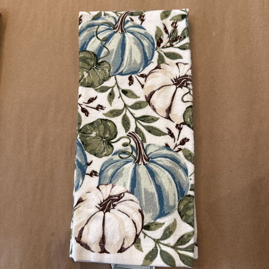 PUMPKIN HAND TOWEL