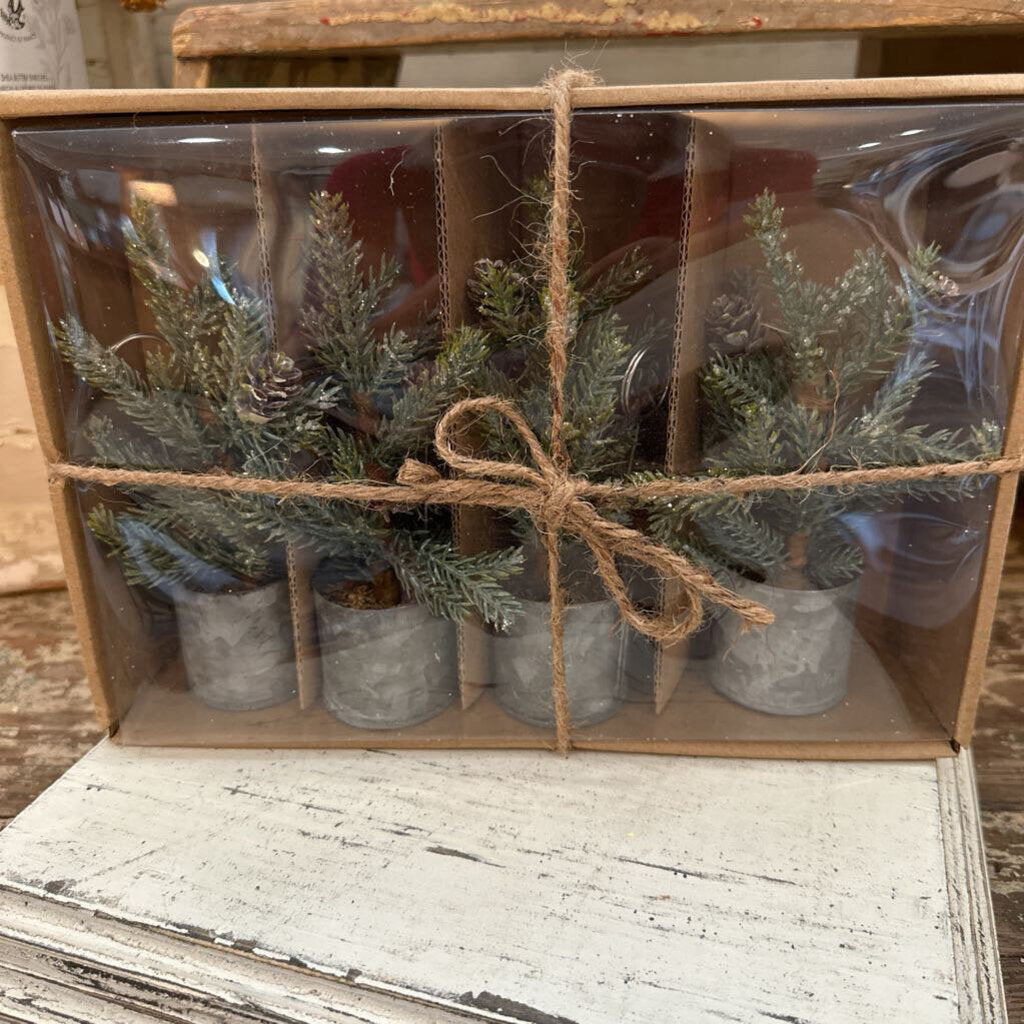 PINE TREE PLACE CARD HOLDERS