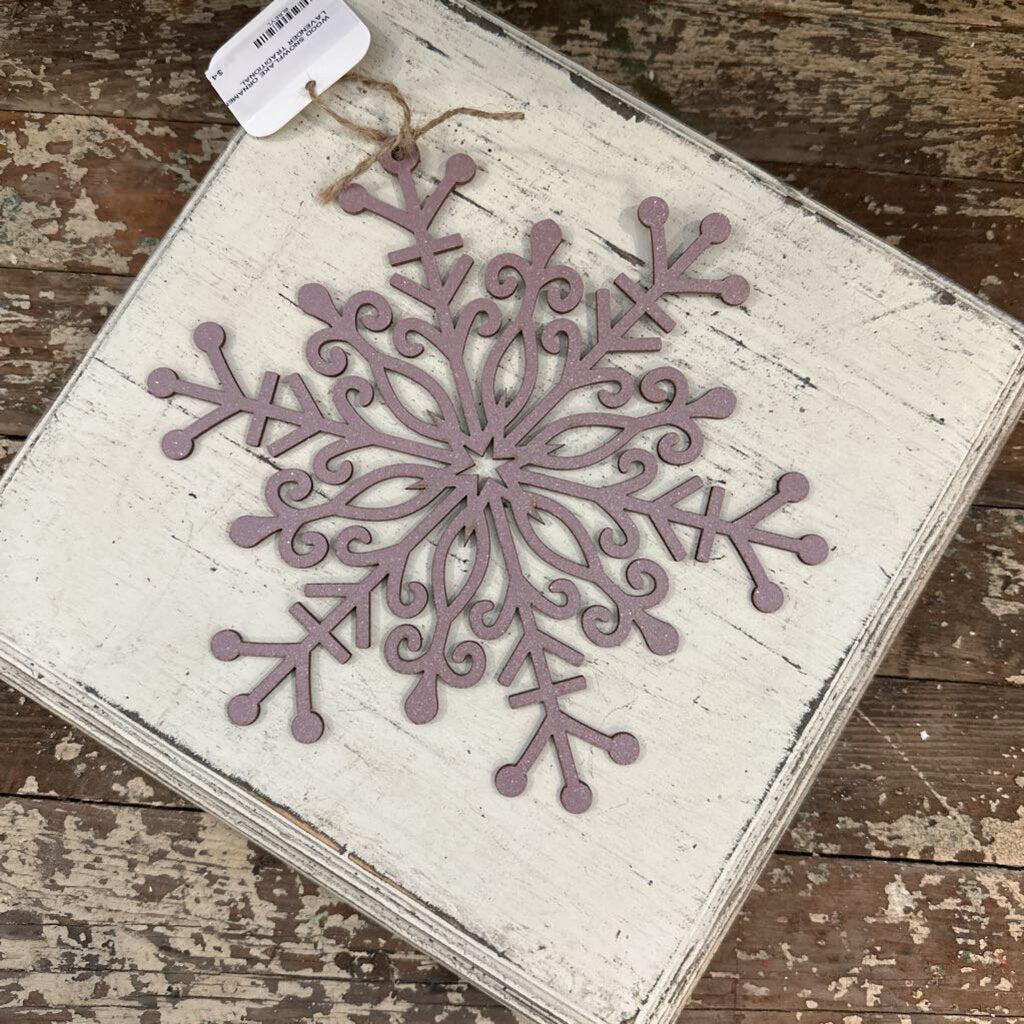 WOOD SNOWFLAKE ORNAMENT