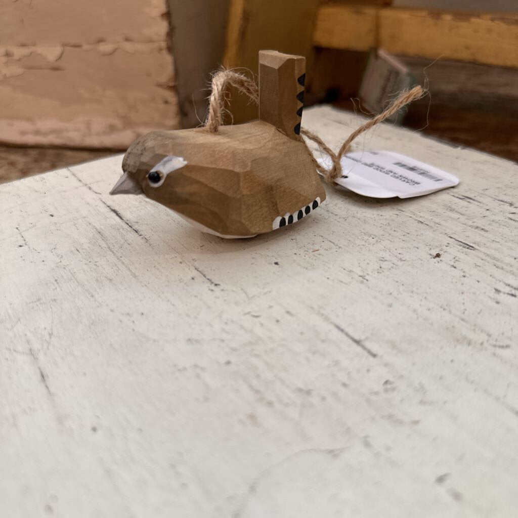 CARVED WOOD BIRD ORNAMENT