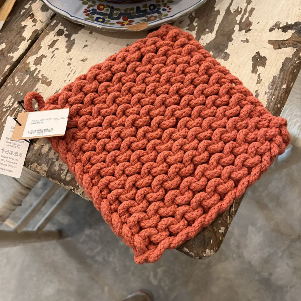 CROCHET POT HOLDER/TRIVET