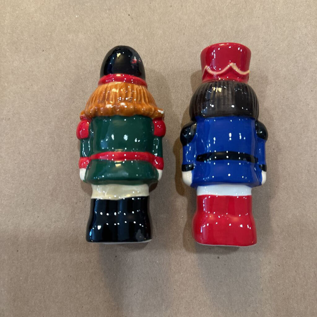 NUTCRACKER SALT AND PEPPER SHAKERS