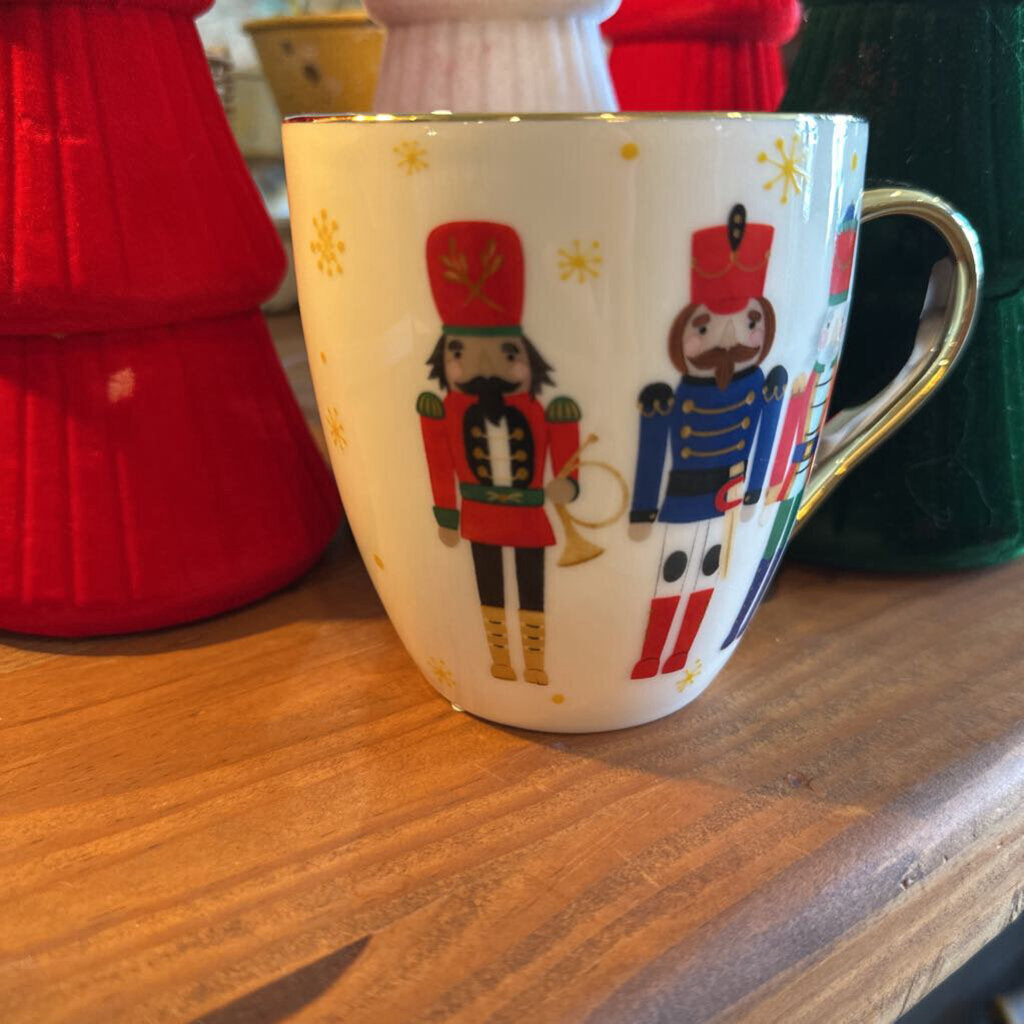 NUTCRACKER MUG