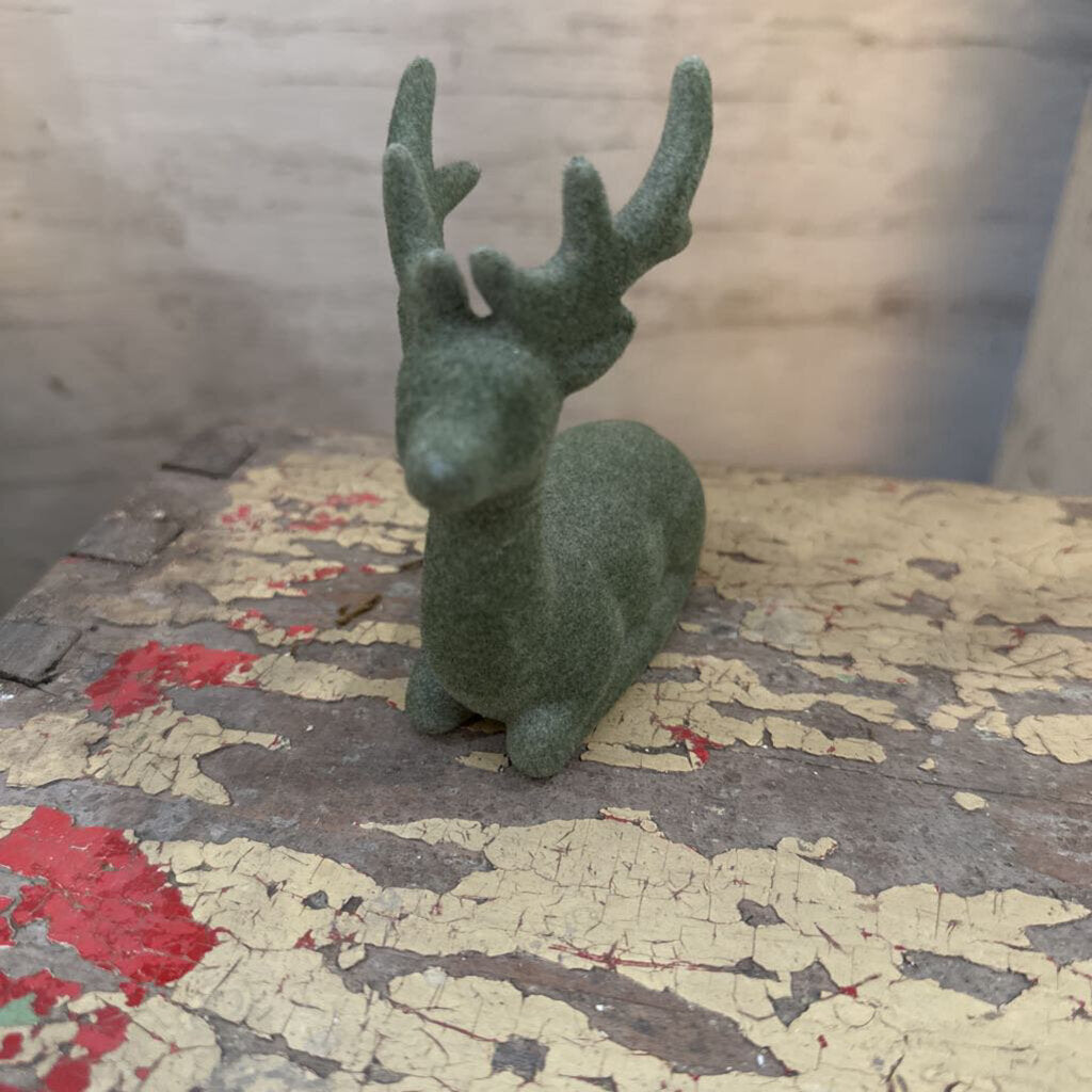 VELVET AND CERAMIC DEER