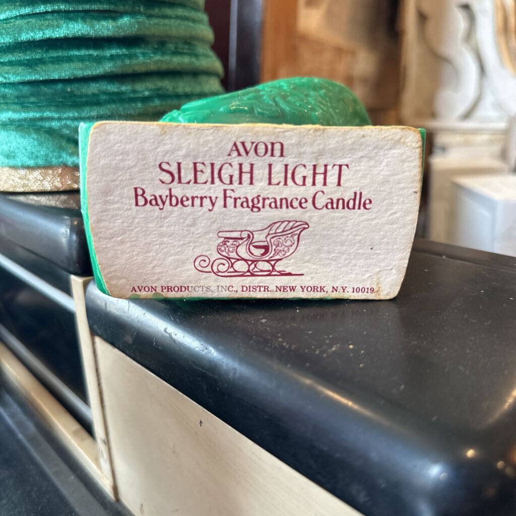 AVON SLEIGH LIGHT CANDLE