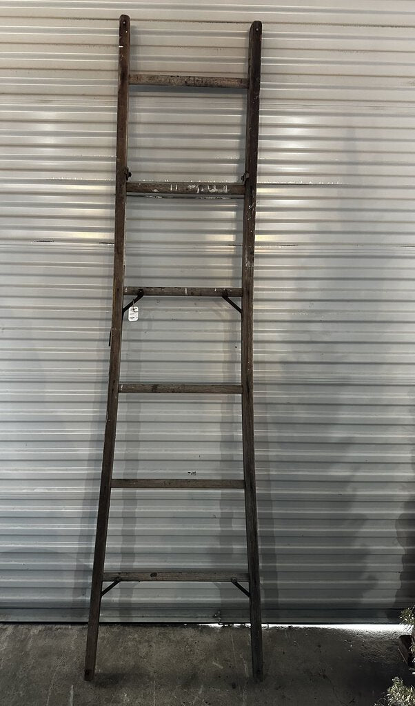 WOODEN LADDER