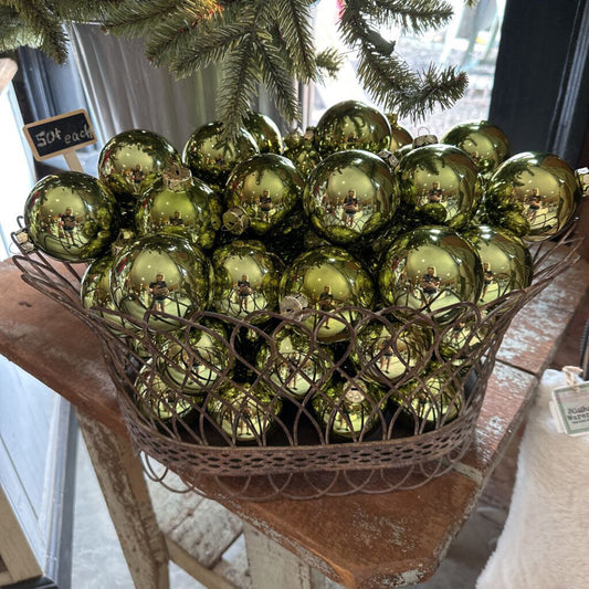 GLASS REFLECTIVE BALL ORNAMENT