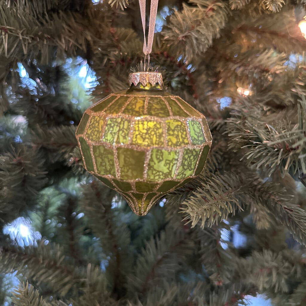 GLITTER ORNAMENT