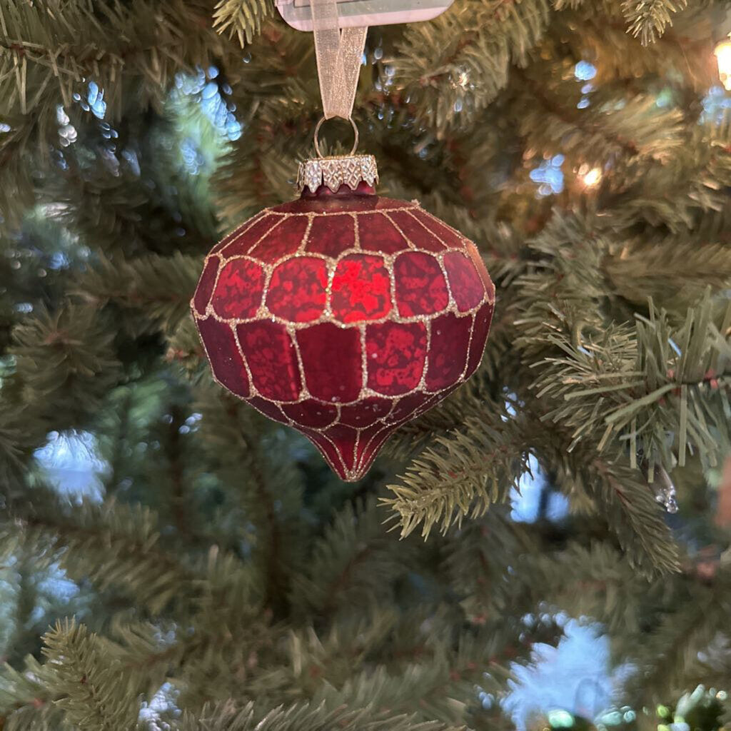 GLITTER ORNAMENT