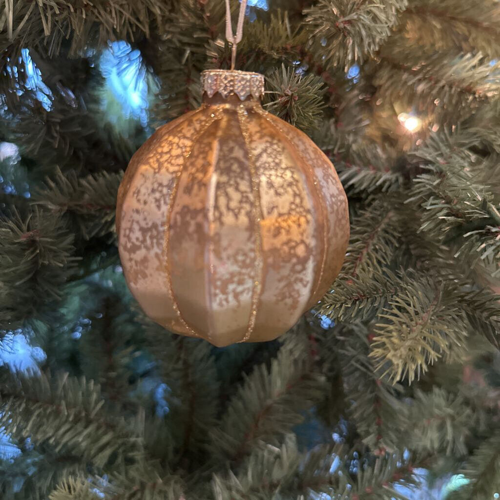 GLITTER ORNAMENT