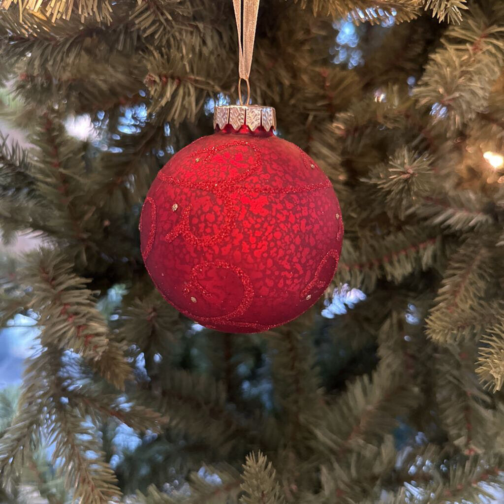 GLITTER ORNAMENT