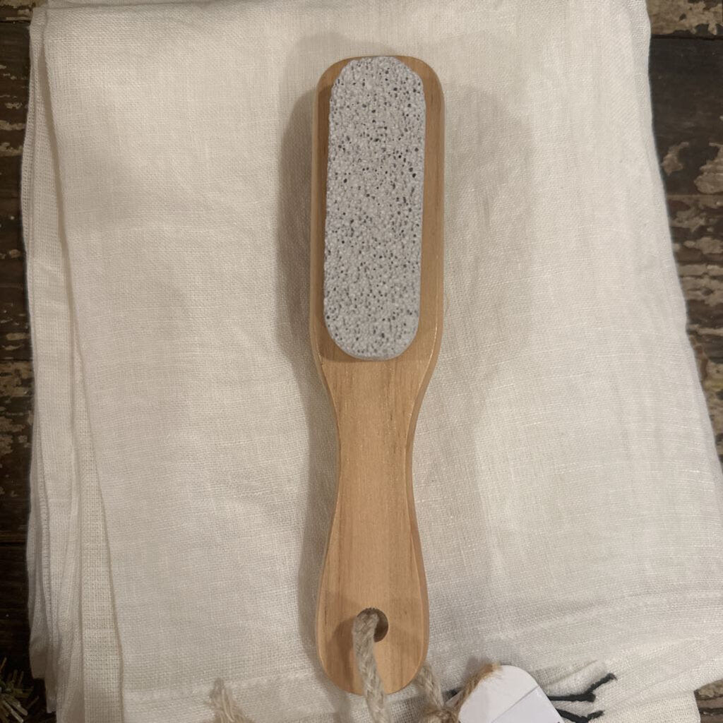 BAMBOO BRUSH WITH PUMICE STONE