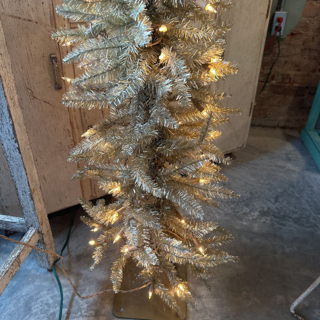 LIGHTED SLIM TINSEL TREE