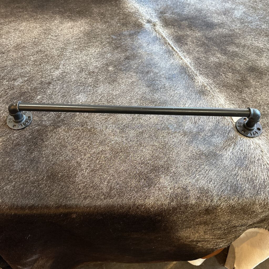 CAST IRON TOWEL BAR