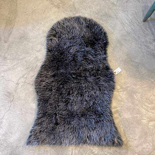 FAUX FUR LAMBSKIN RUG