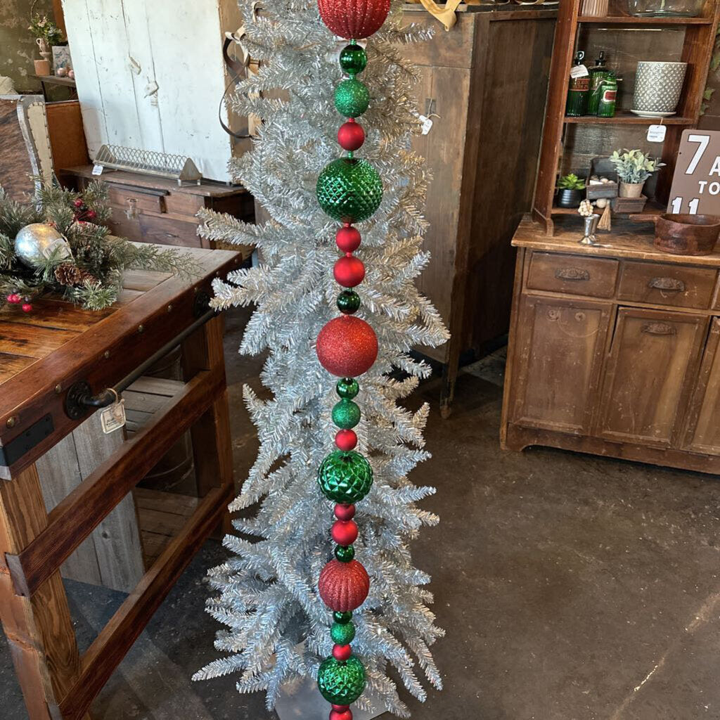 CHRISTMAS BALL GARLAND