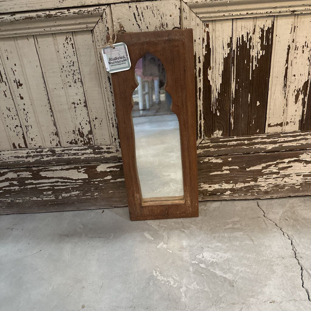 WOODEN MIRROR