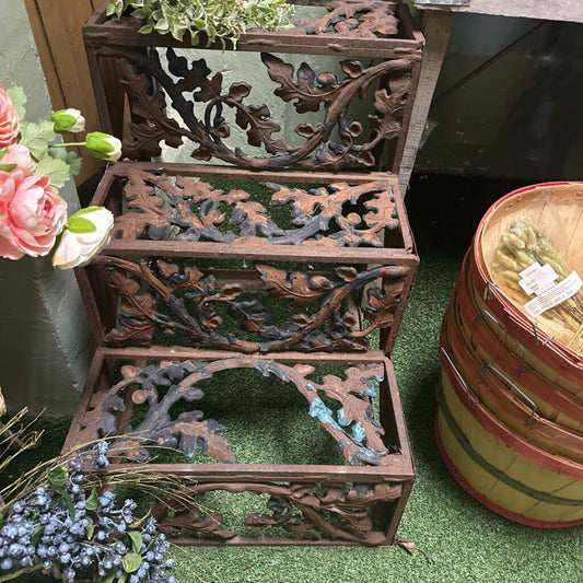 ORNATE WROUGHT IRON PLANT STAND