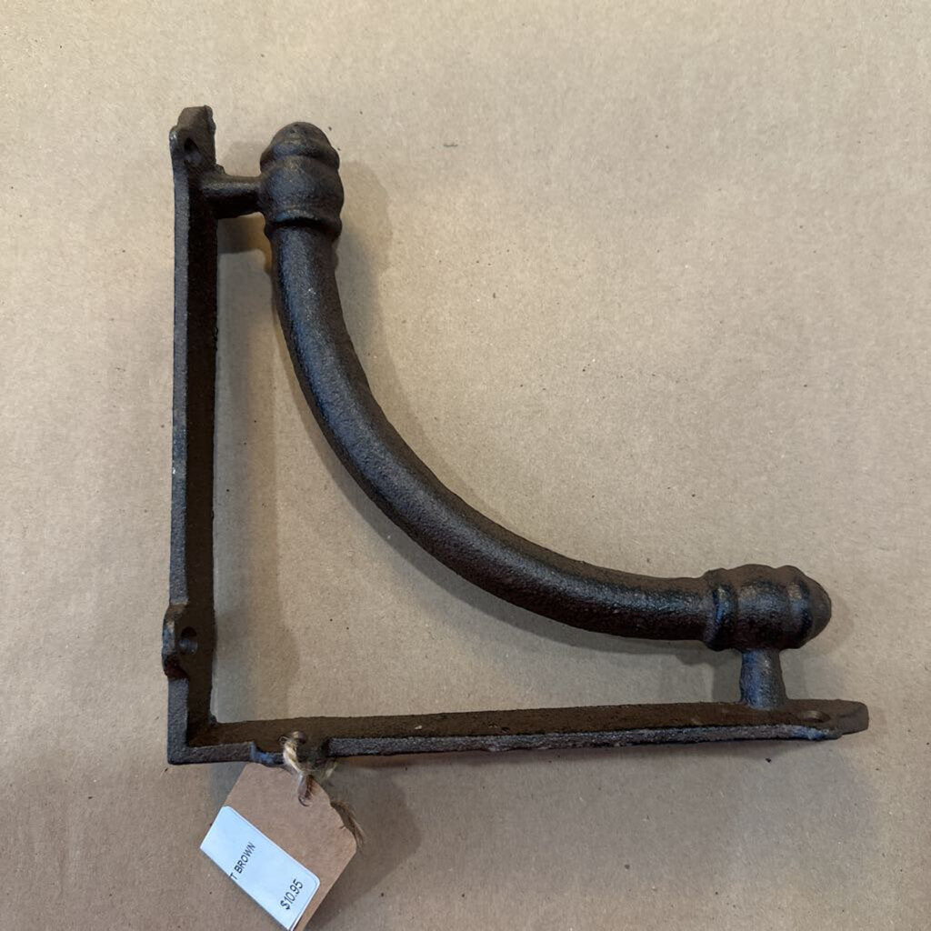 CURVED IRON BRACKET