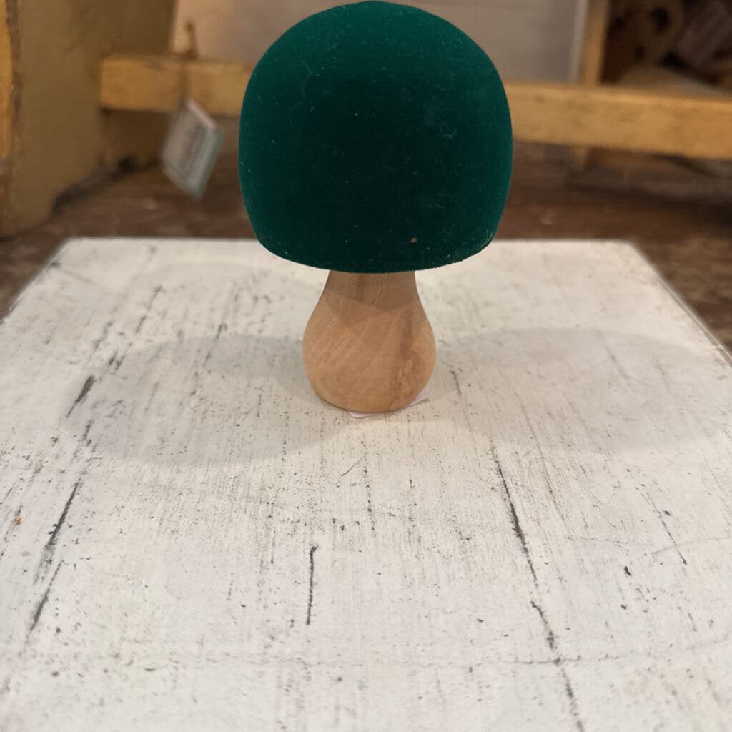 FELT TOPPED WOODEN MUSHROOM