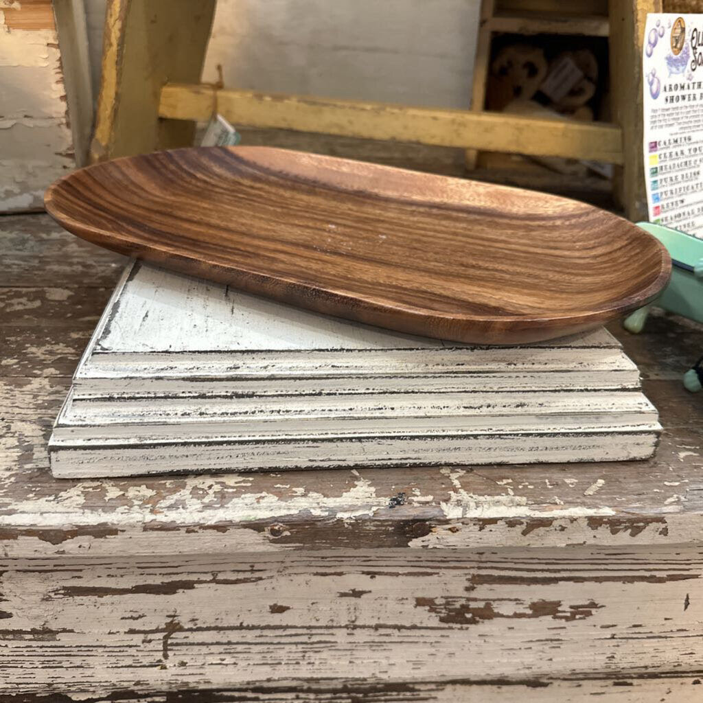 OVAL WOODEN PLATTER