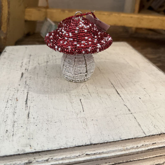 BEADED MUSHROOM ORNAMENT