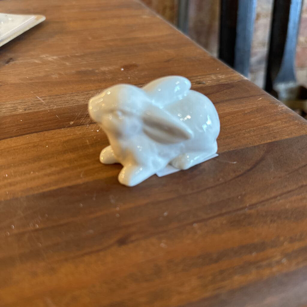 CERAMIC BUNNY