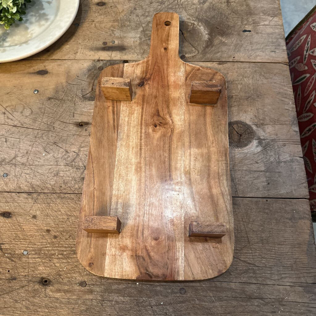 WOODEN CUTTING BOARD/RISER