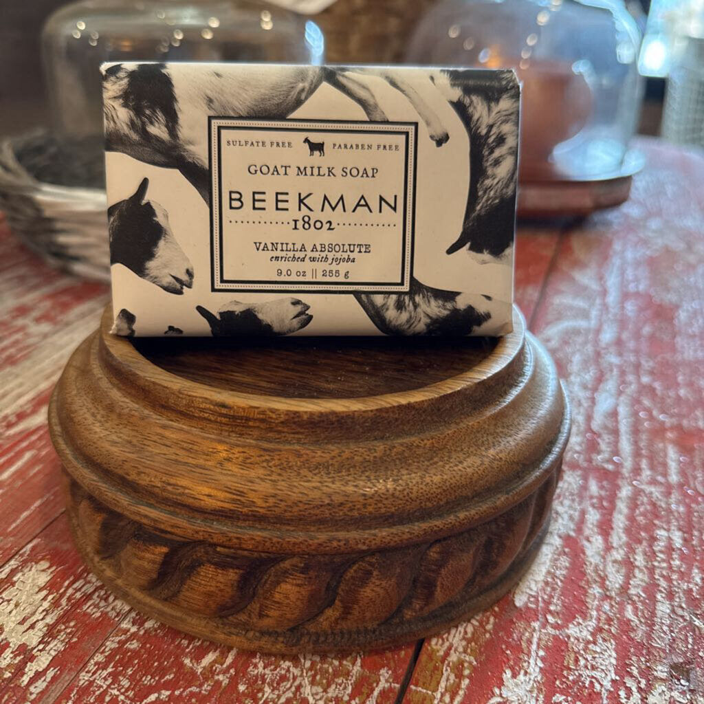 GOAT MILK BAR SOAP
