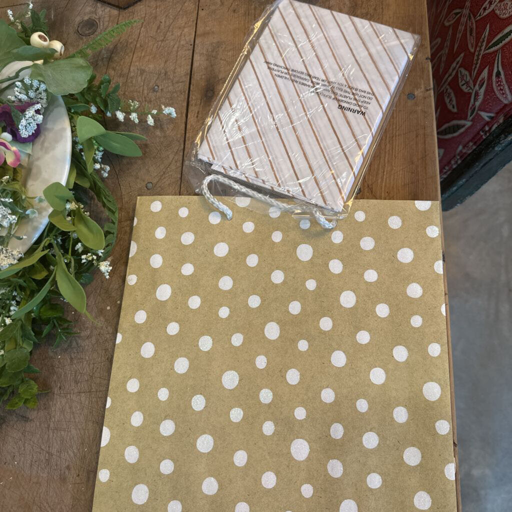 GIFT BAG SET WITH TISSUE PAPER AND CARD