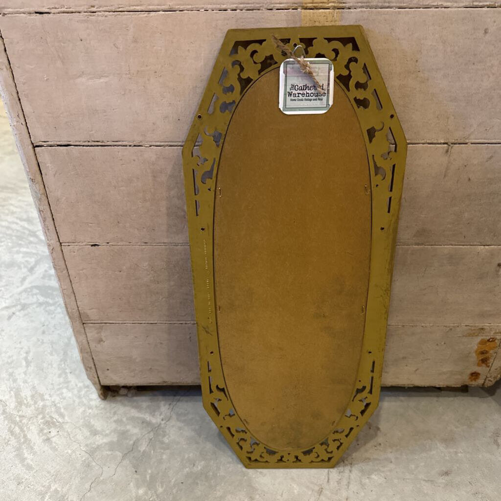 VINTAGE MIRROR
