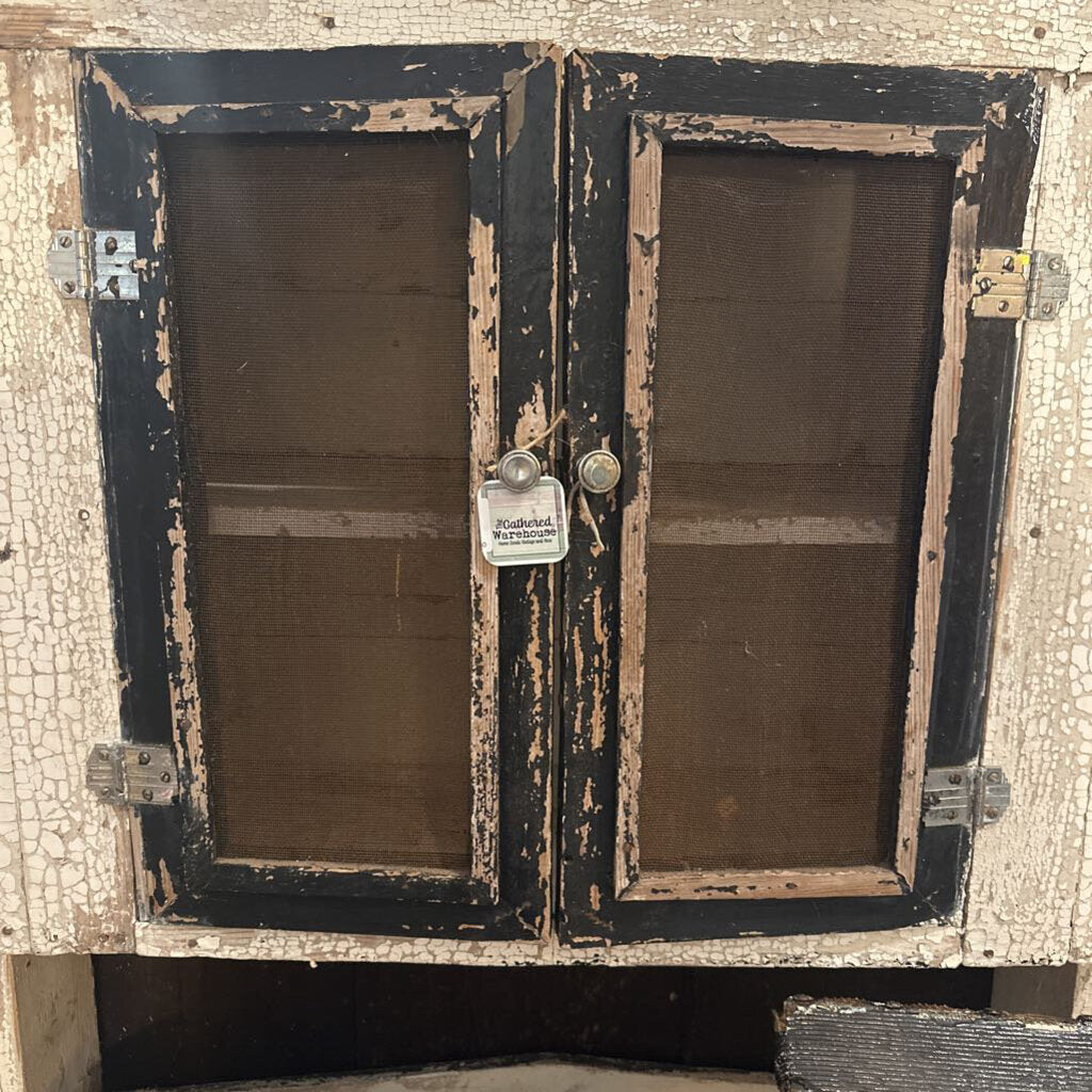 LATE 1800'S STEPBACK WITH ORIGINAL SCREENS AND PAINT