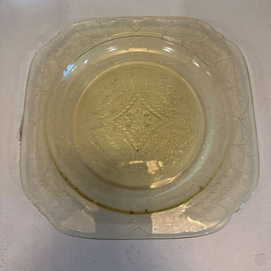VINTAGE DEPRESSION GLASS DESSERT PLATE
