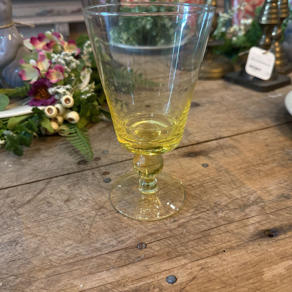 VINTAGE WINE GLASSES