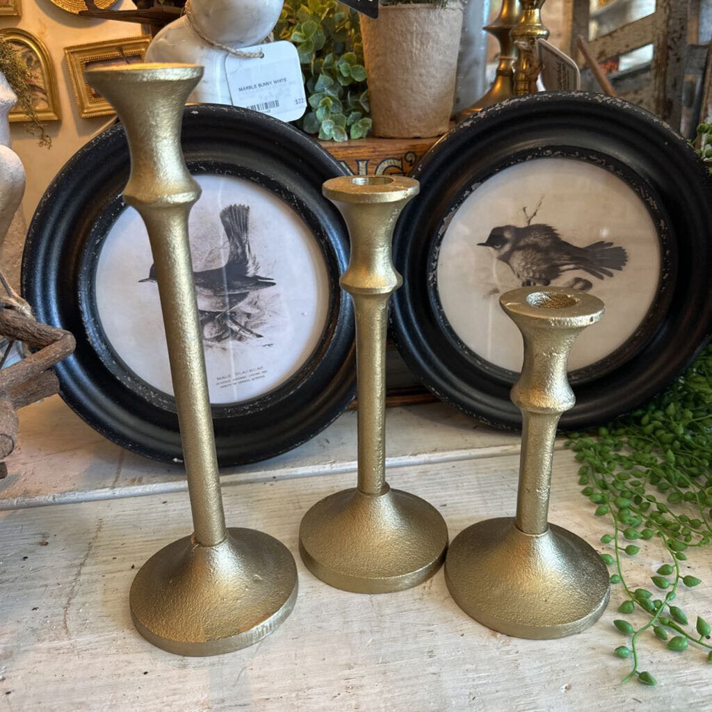 BRASS TAPER STRAIGHT CANDLESTICK