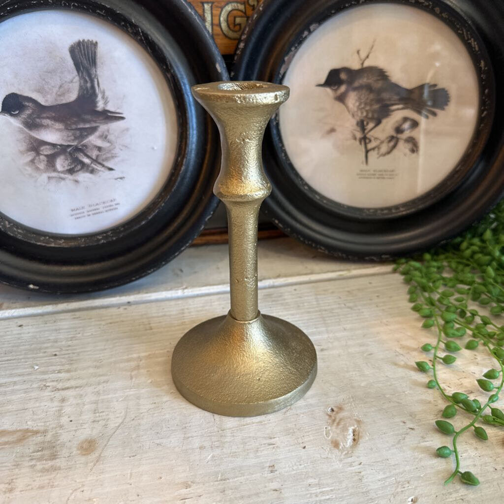 BRASS TAPER STRAIGHT CANDLESTICK