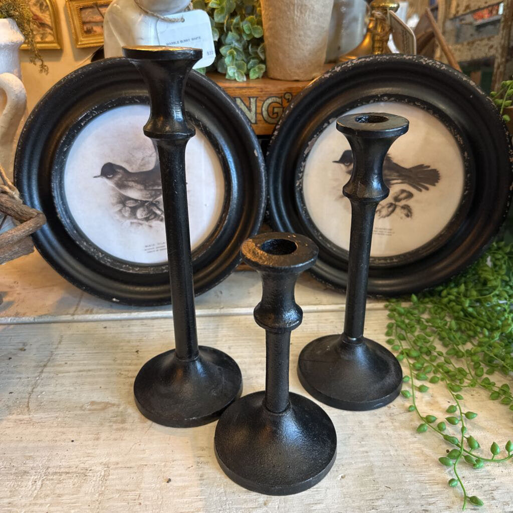 ROUND STEM METAL TAPER CANDLESTICK