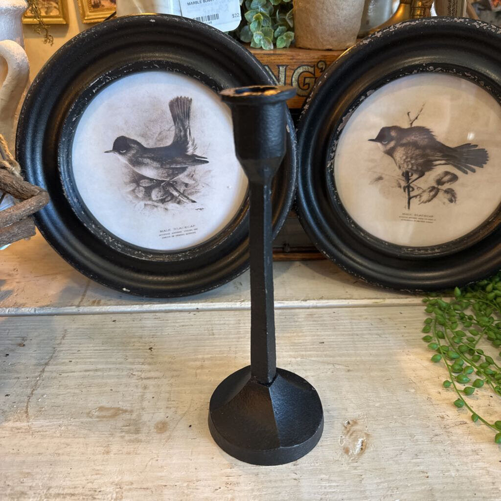 METAL TAPER STRAIGHT CANDLESTICK