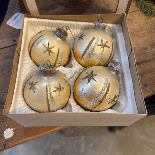 VINTAGE ORNAMENTS IN BOX