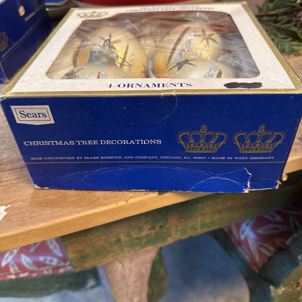 VINTAGE ORNAMENTS IN BOX