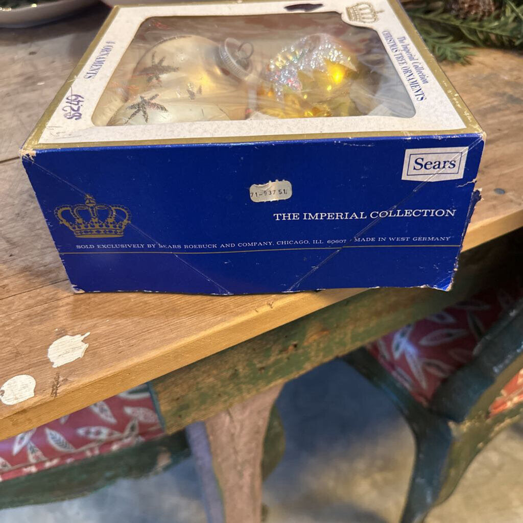 VINTAGE ORNAMENTS IN BOX