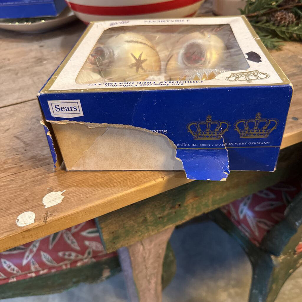 VINTAGE ORNAMENTS IN BOX