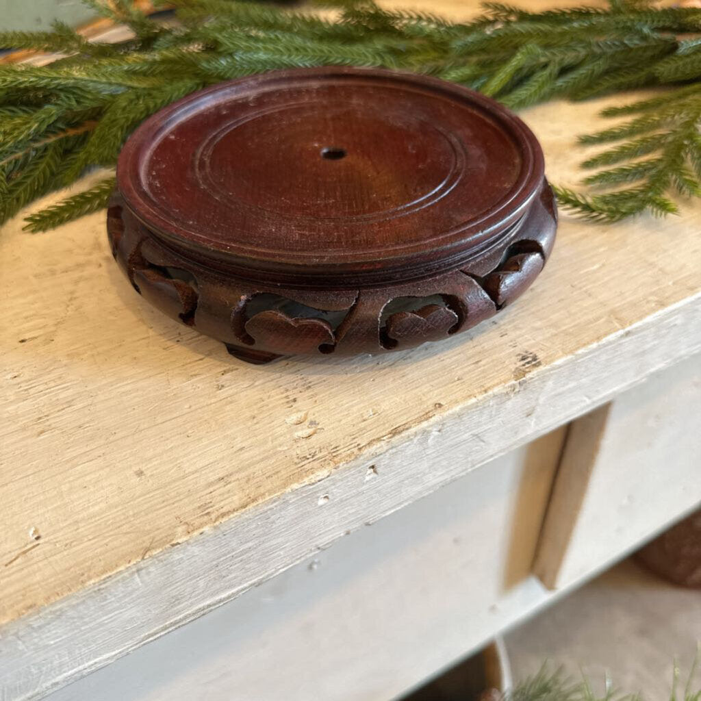 WOOD CANDLE HOLDER